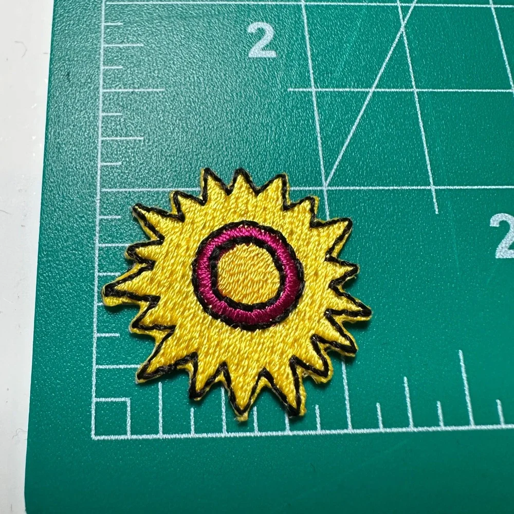 Tiny Star Burst Sunflower Embroidered Iron On Patch Applique‎ Yellow DIY Craft